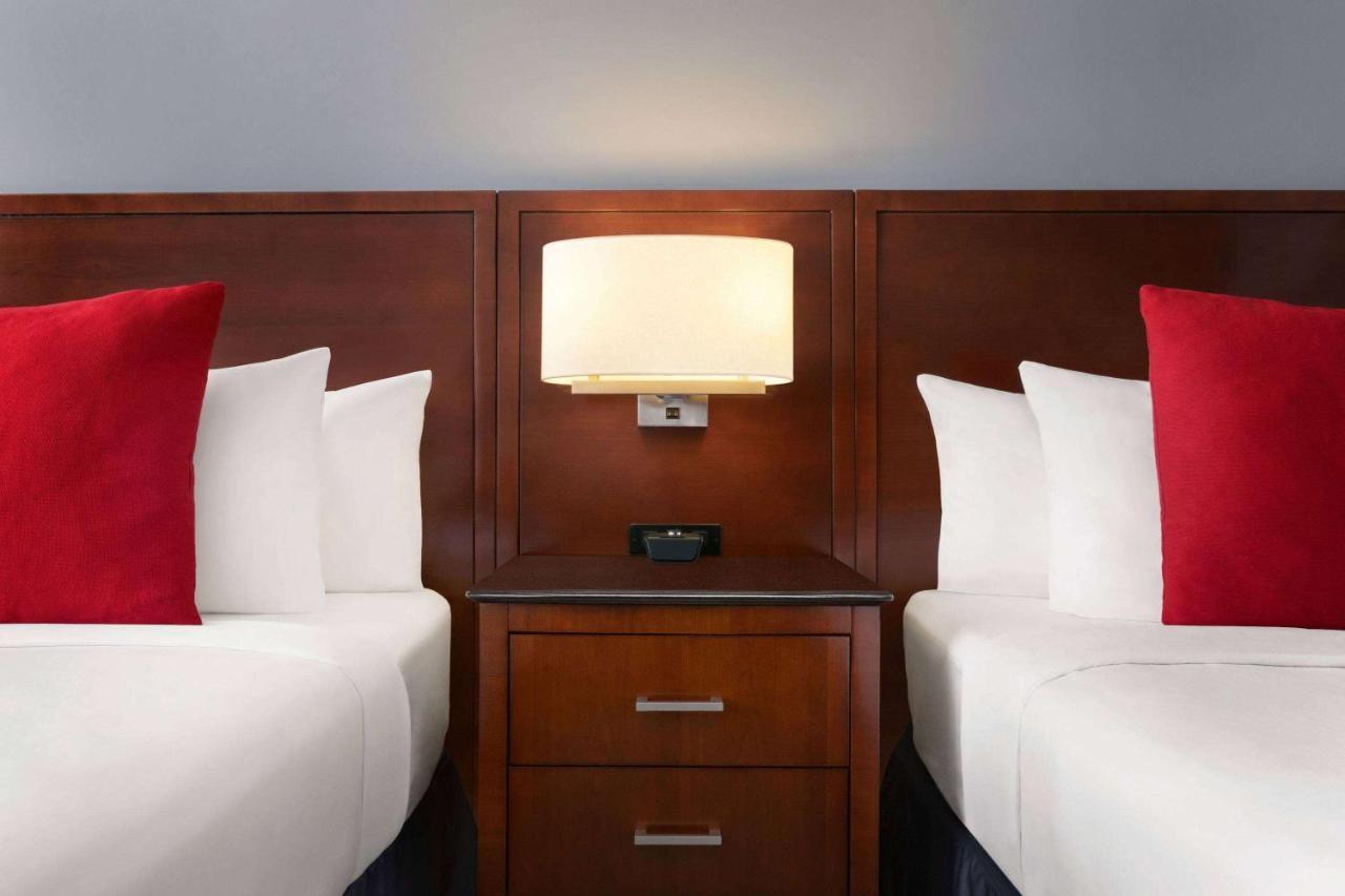 Travelodge By Wyndham Quebec City Hotel & Convention Centre Kültér fotó