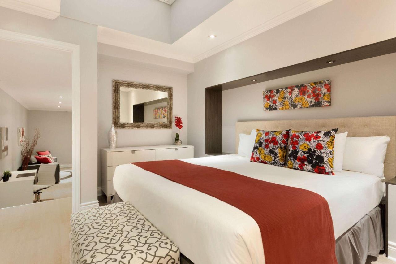 Travelodge By Wyndham Quebec City Hotel & Convention Centre Kültér fotó