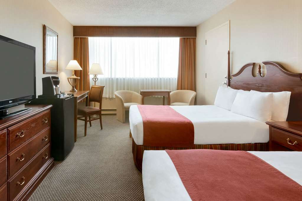 Travelodge By Wyndham Quebec City Hotel & Convention Centre Szoba fotó